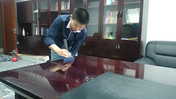 皮新彩家具維修貼膜