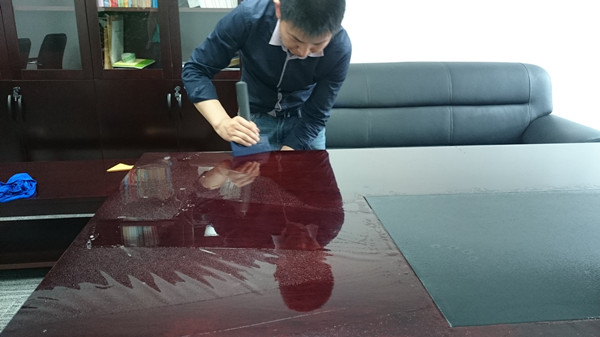 皮新彩家具維修貼膜